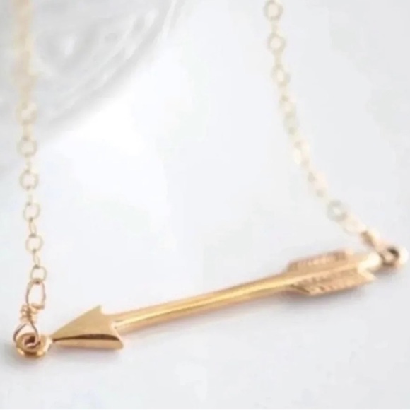 Gold Arrow Pendant Necklace - Picture 3 of 5